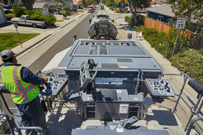 High performance is claimed for Wirtgen’s cold recycling machines W_photo_W380CRi_00037_HI.jpg