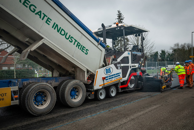 A UK contractor has now bought its third Volvo CE paver DSC_0039.jpg