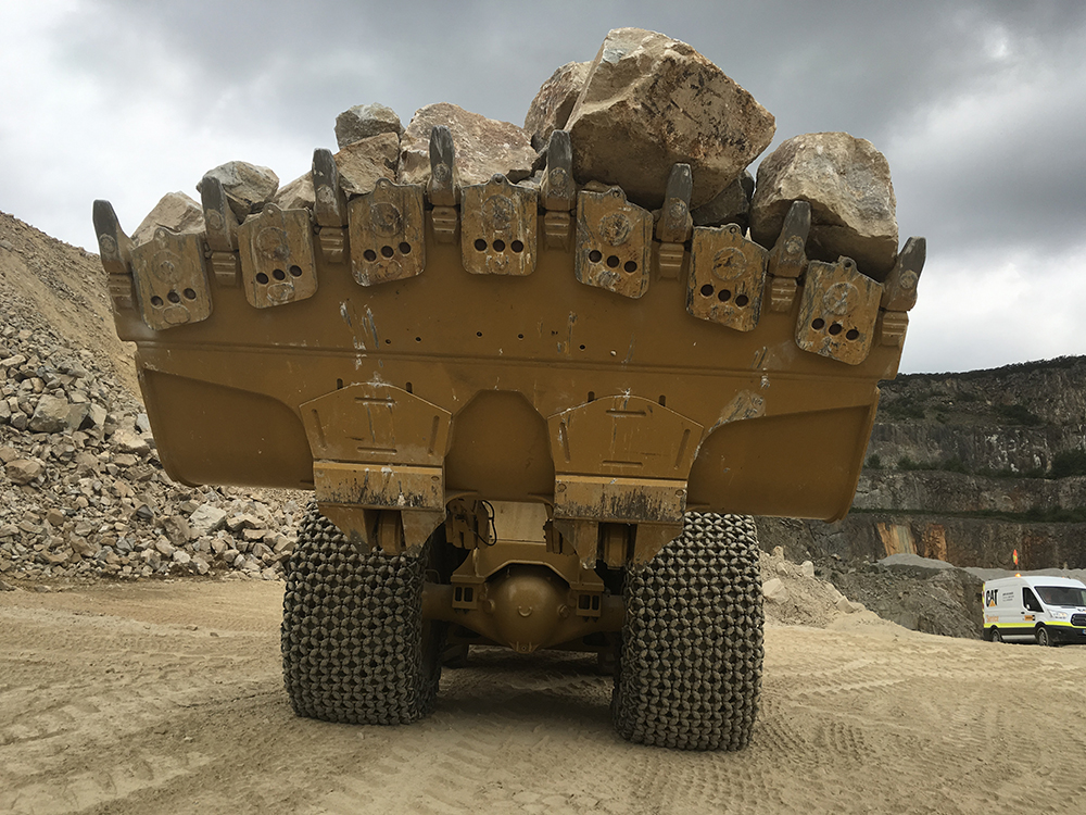 Up and at ‘em: the Cat 986K wheeled loader Cat 986K wheeled loader