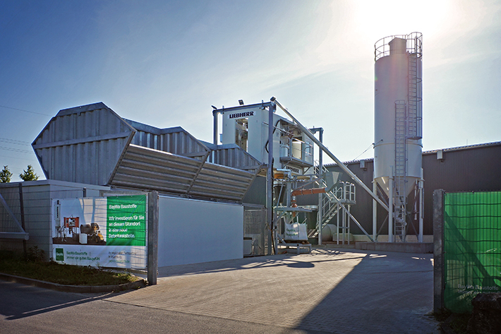 A new and versatile self-service concrete plant is available from Liebherr A new and versatile self-service concrete plant is available from Liebherr