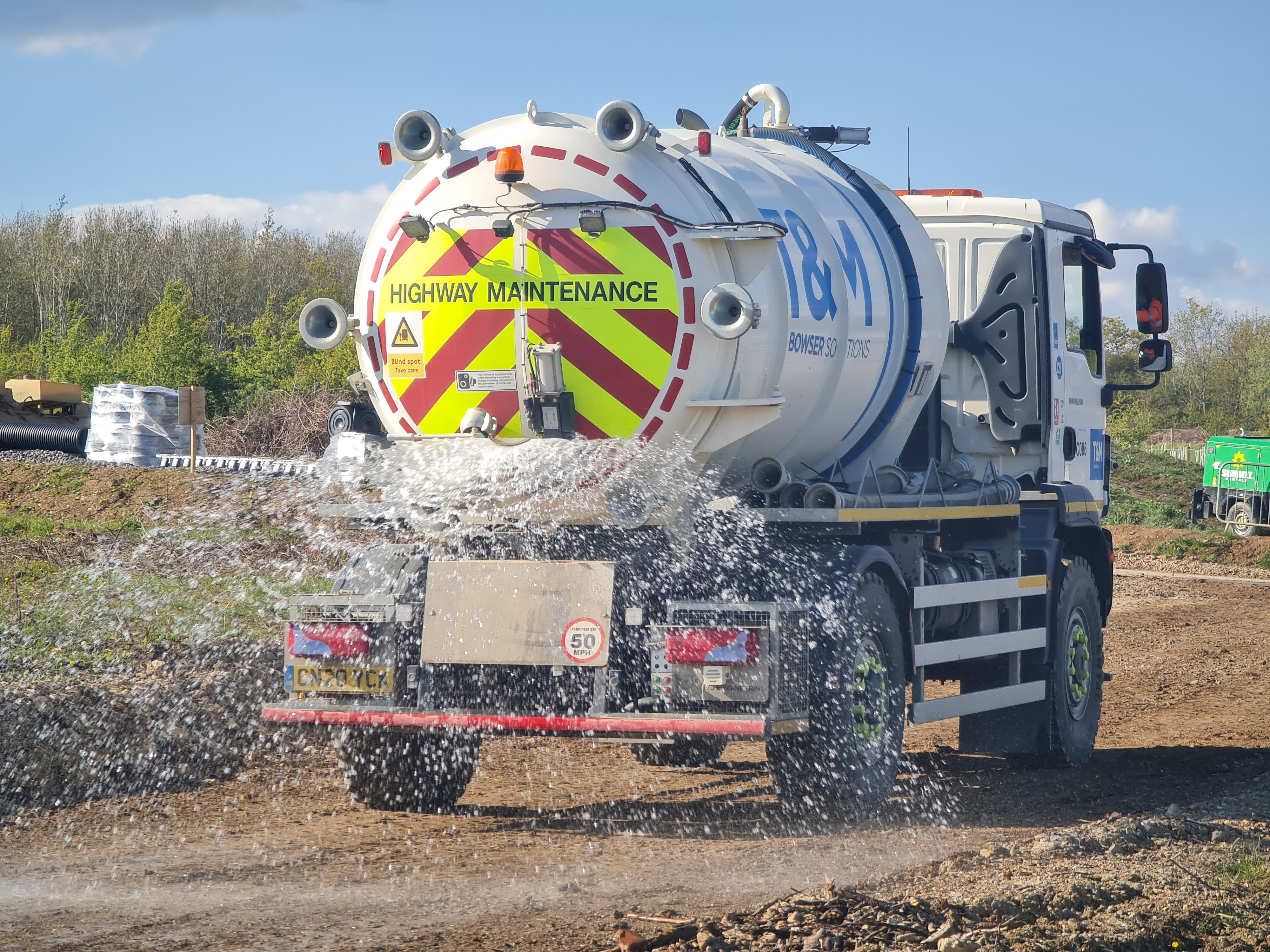 Spread the word: T&M has 78 bowsers ranging in capacity 3,000 to 10,000 litres (image courtesy T&M Bower Solutions)