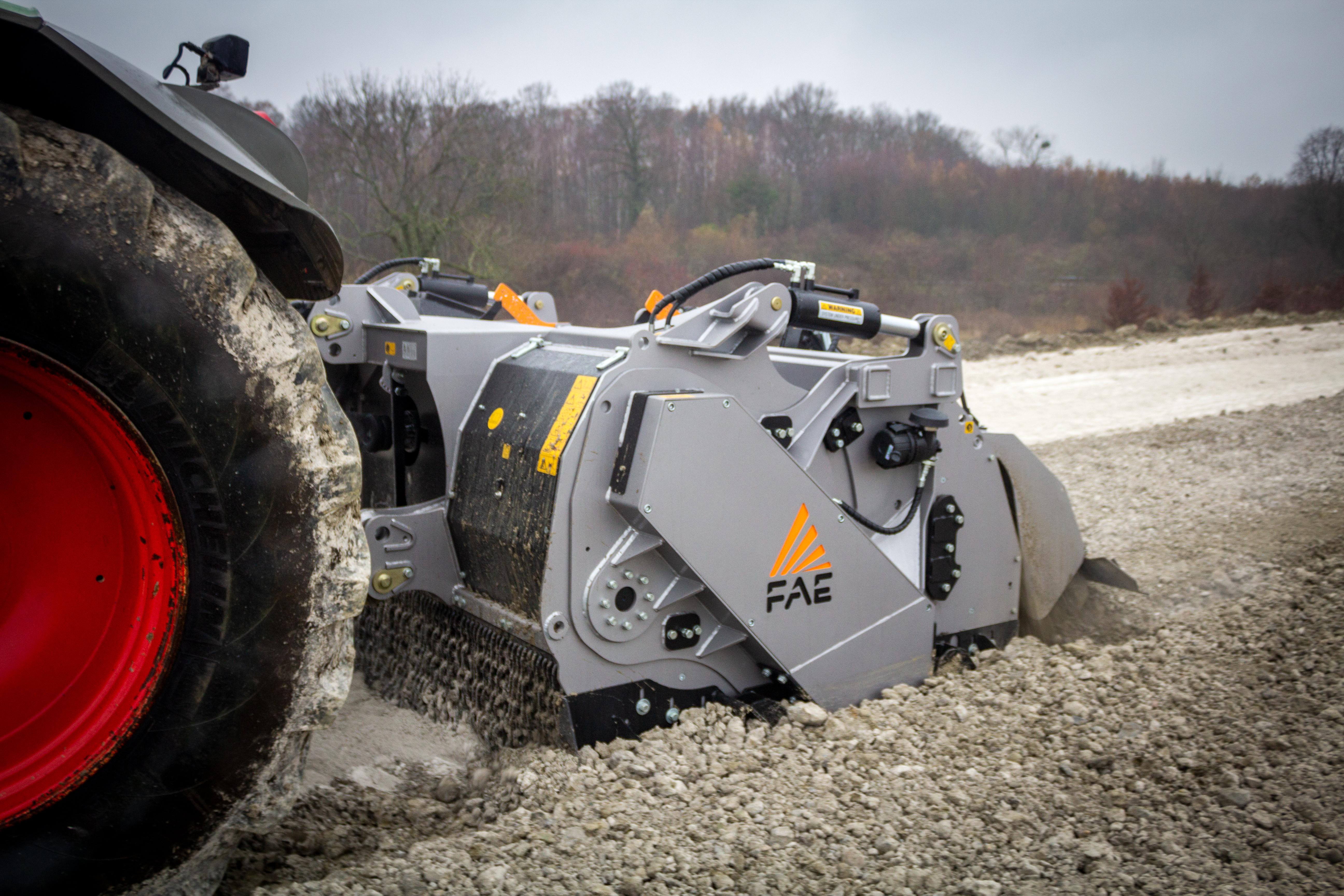 The STABI/H professional stabiliser reaches a maximum working depth of 60cm