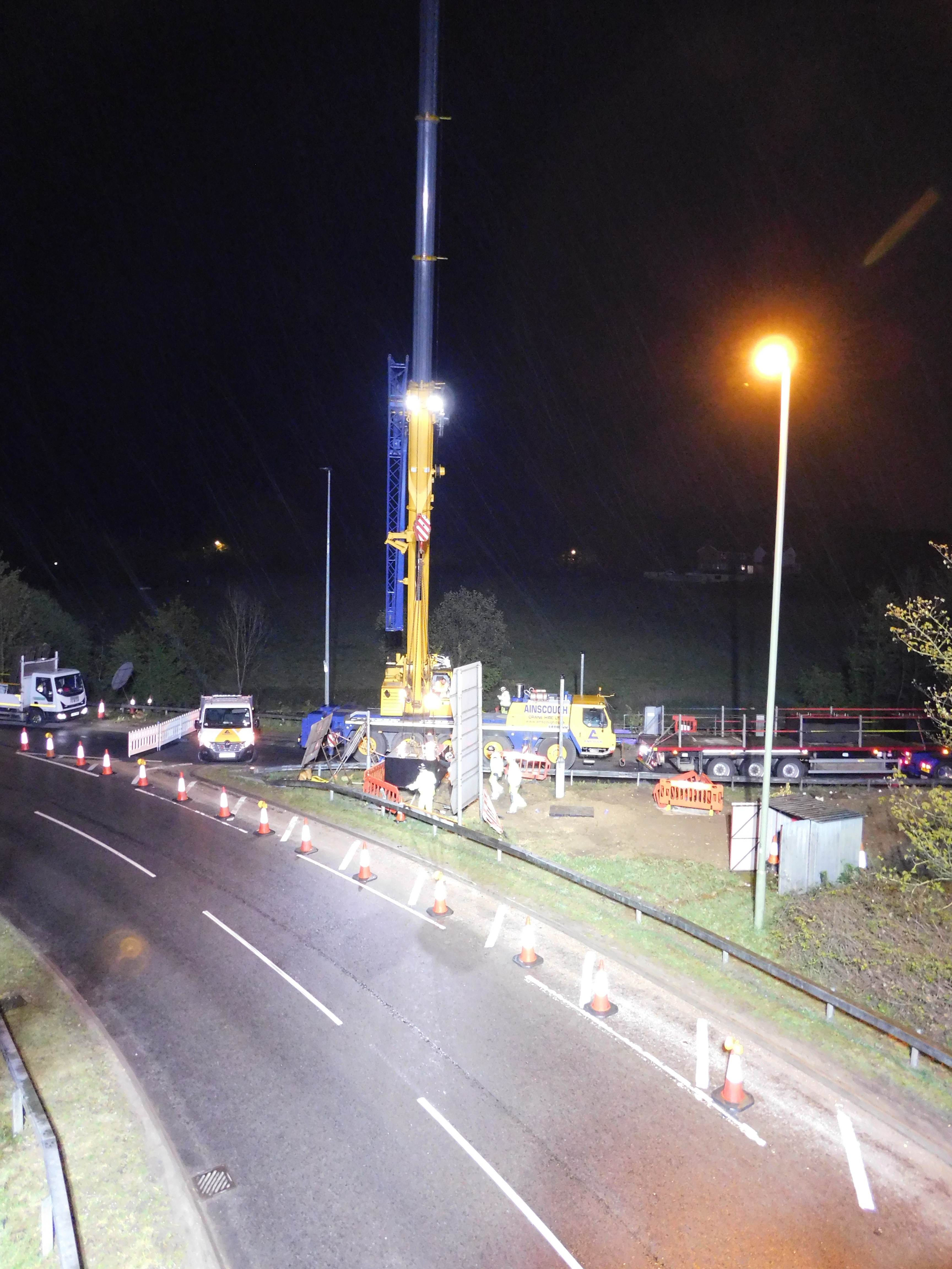 Precast foundations by Marshalls Civils & Drainage speed up the upgrade of the M27