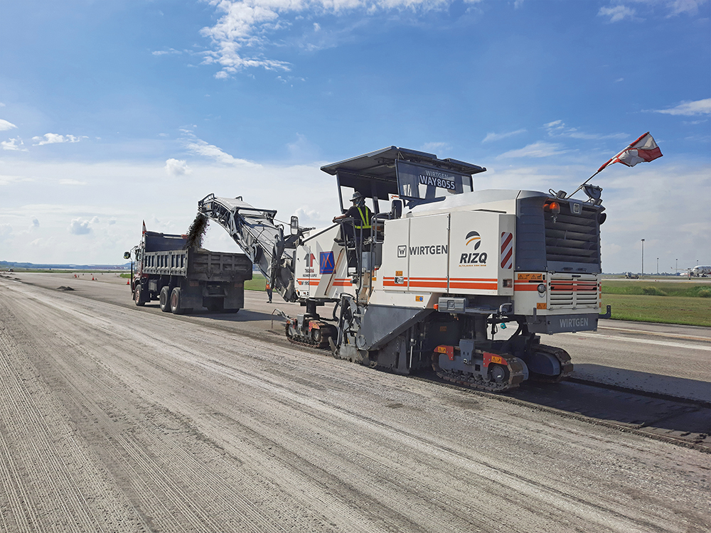 Smooth milling was carried out for airport works in Malaysia with Wirtgen Smooth milling was carried out for airport works in Malaysia with Wirtgen