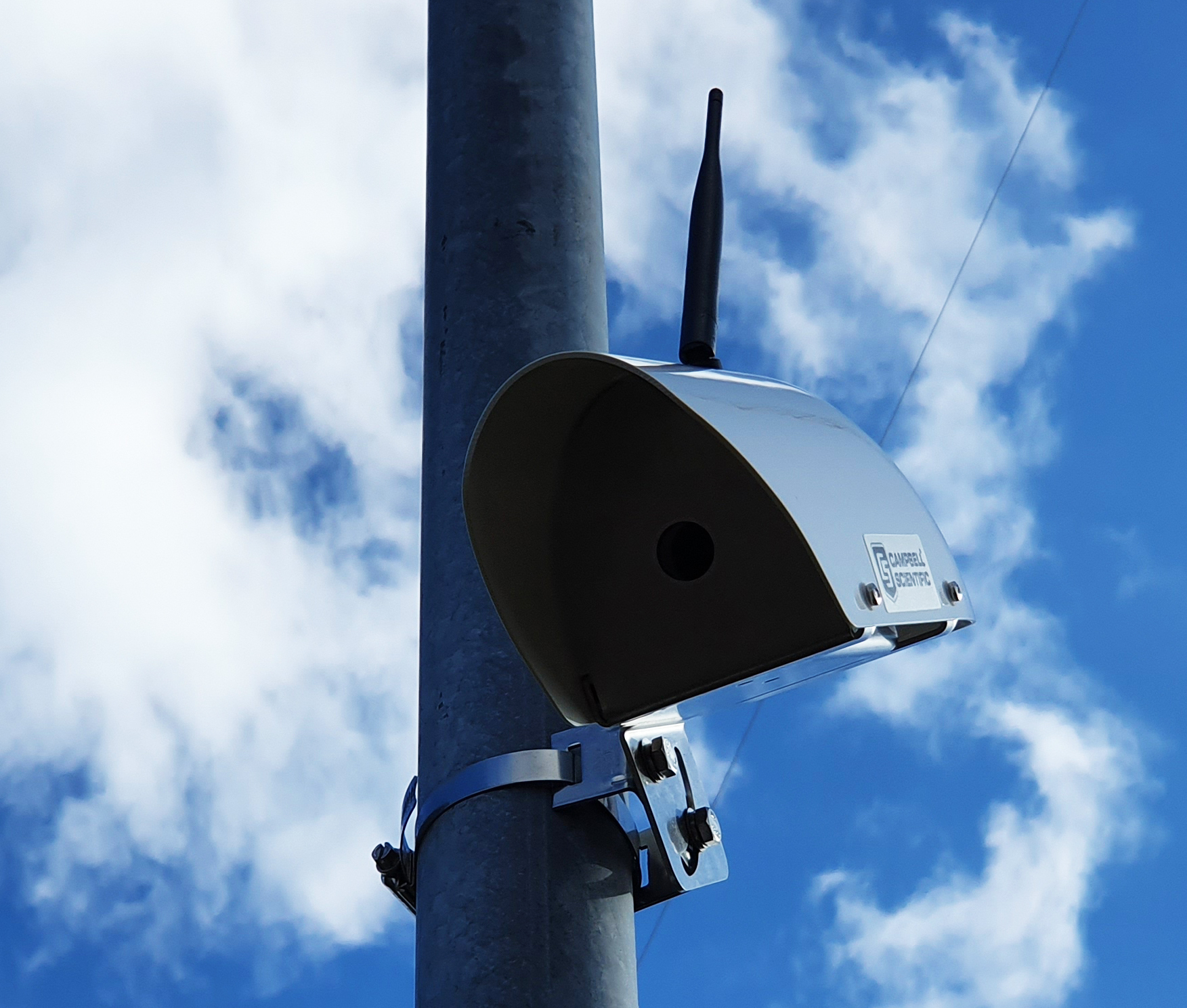 Over 100 sensors across the Kent route capture road surface condition data (image courtesy Campbell Scientific/Wintersense)