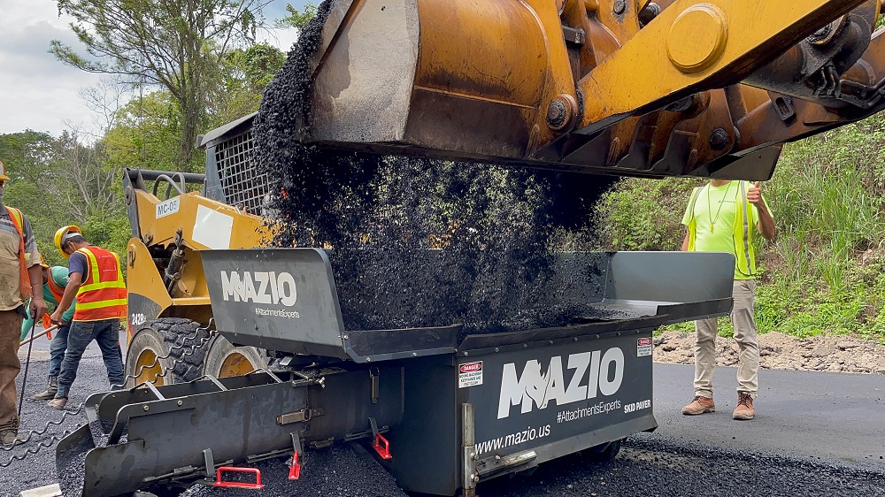 Mazio’s paving attachment SKID Paver for skid steer loaders Mazio’s paving attachment SKID Paver for skid steer loaders