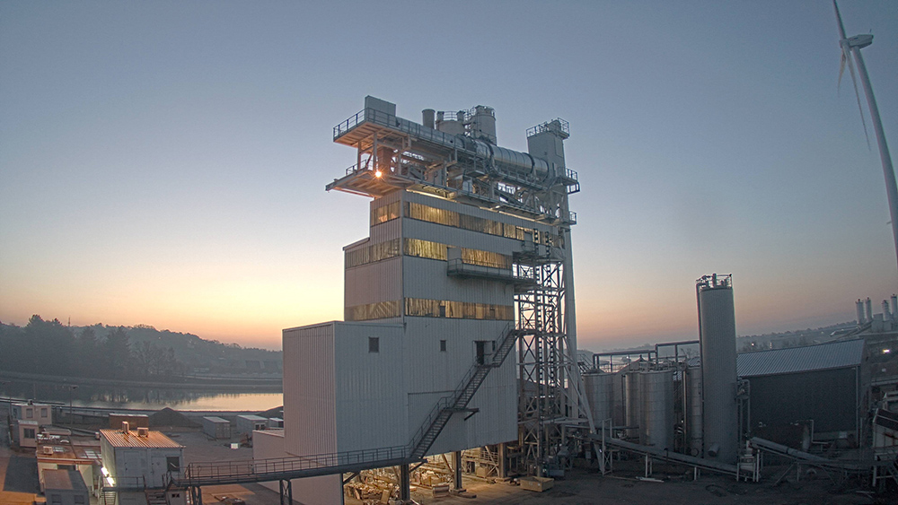 An Ammann plant in Belgium is benefiting from a retrofit package that helps lower emissions An Ammann plant in Belgium is benefiting from a retrofit package that helps lower emissions