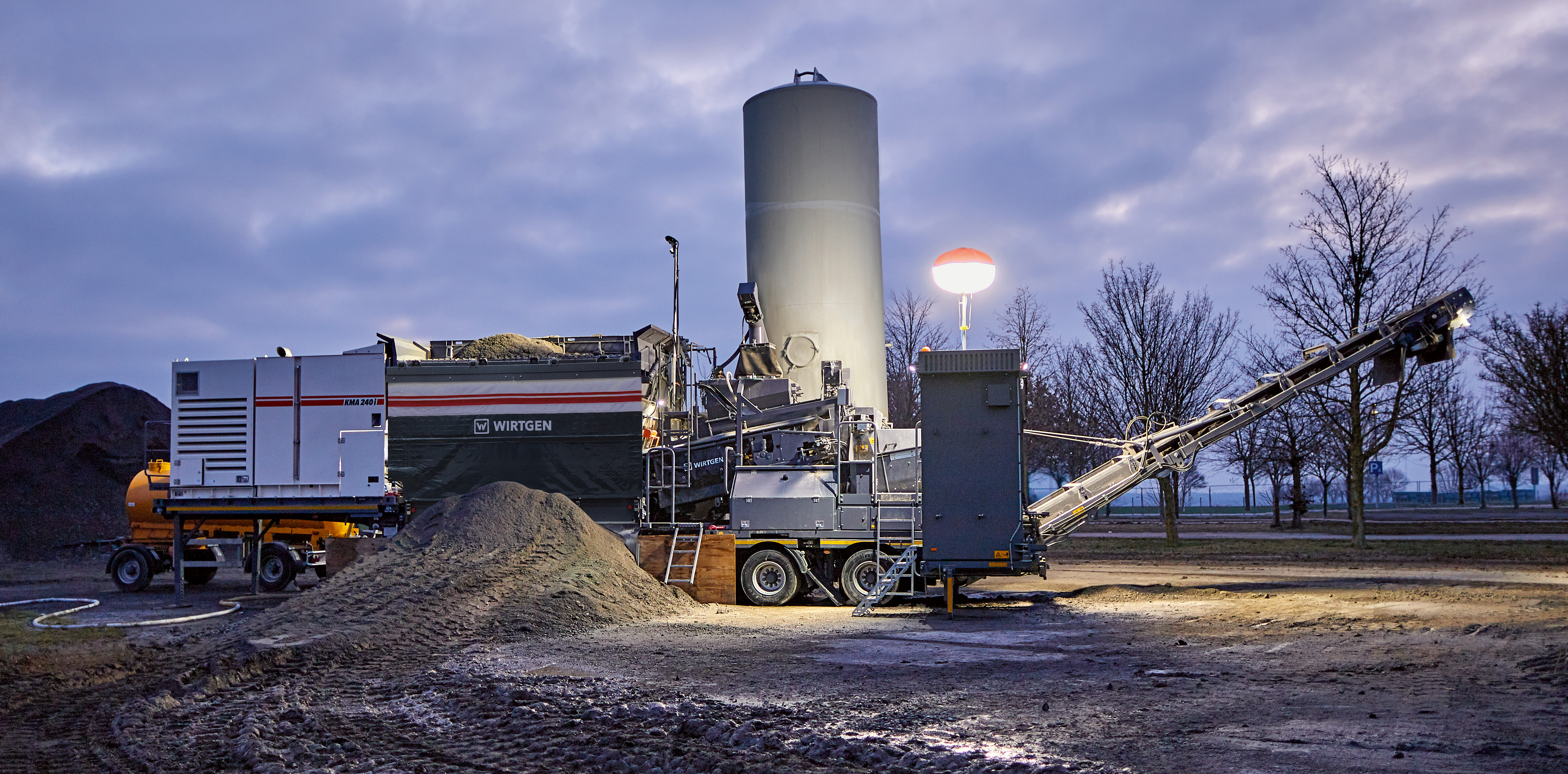 Wirtgen's new KMA240i road materials recycling system offers onsite efficiency
