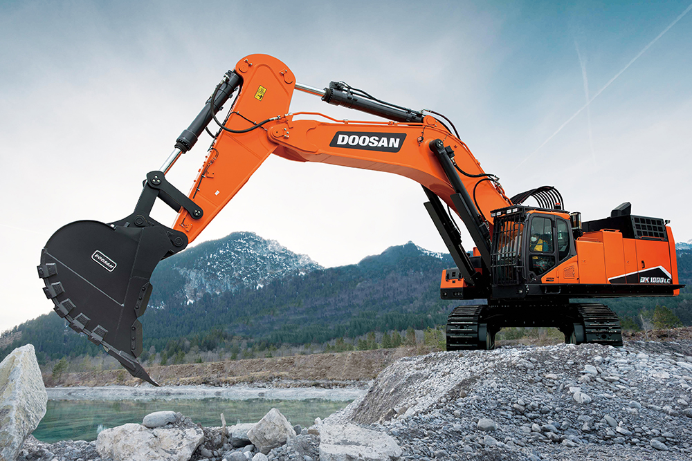 The DX1000LC-7 excavator is powered by the new stage V version of the proven Perkins 2806J diesel engine The DX1000LC-7 excavator is powered by the new stage V version of the proven Perkins 2806J diesel engine
