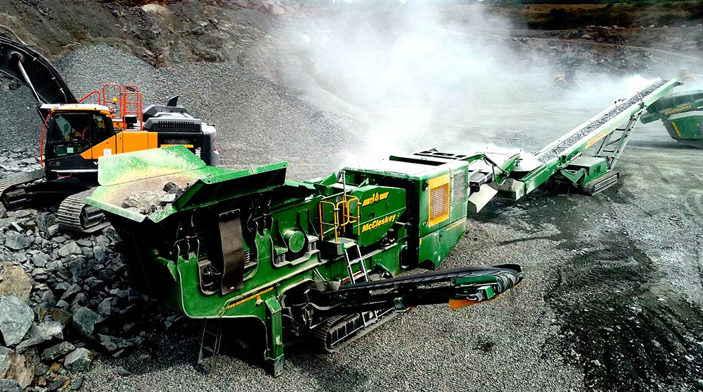 The heavy-duty J4 is suited to aggregates, C&D recycling and site preparation The heavy-duty J4 is suited to aggregates, C&D recycling and site preparation