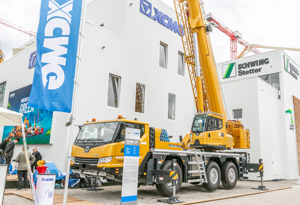 The XCA60-EV hybrid all-terrain crane has a maximum lifting capacity of 60tonnes and a boom length of 48m The XCA60-EV hybrid all-terrain crane has a maximum lifting capacity of 60tonnes and a boom length of 48m