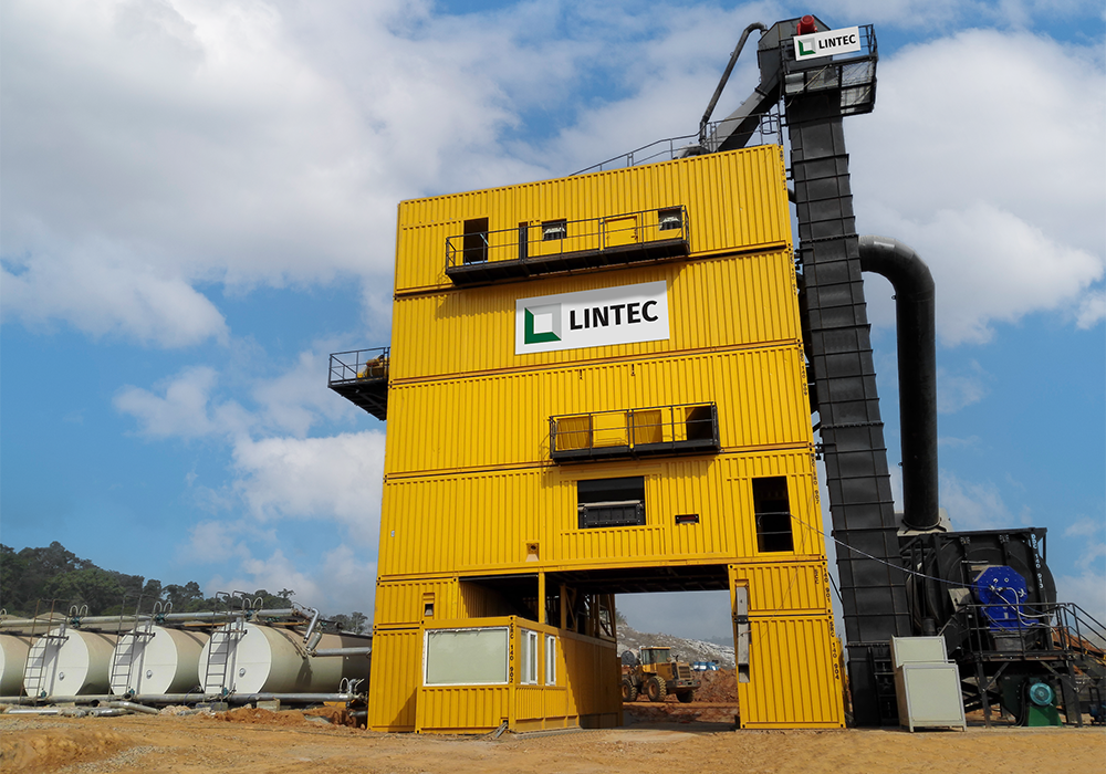 A Lintec asphalt plant has played an important role in the construction of Cameroon’s first expressway A Lintec asphalt plant has played an important role in the construction of Cameroon’s first expressway