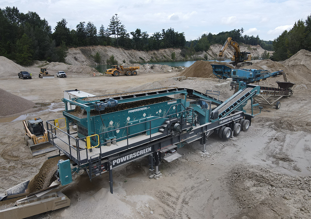 Powerscreen’s wheeled gladiator and Titan models offer mobility Powerscreen’s wheeled gladiator and Titan models offer mobility
