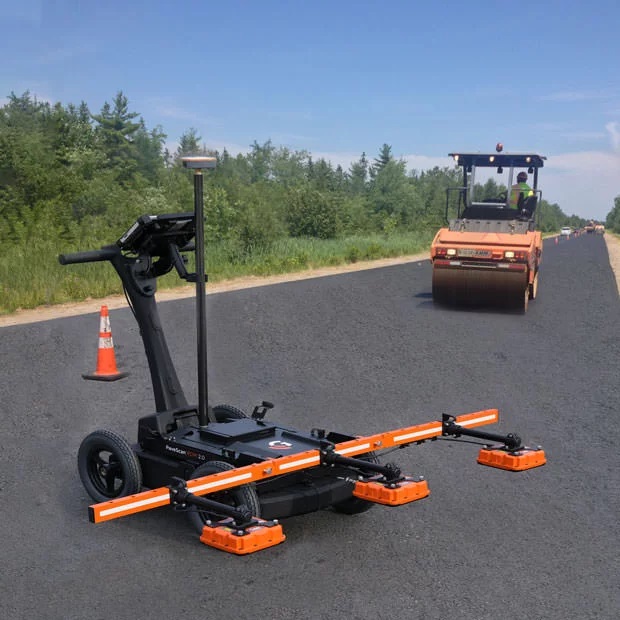 By uncovering inconsistencies that occur during the paving process, including poor uniformity and significant variations in density, PaveScan RDM 2.0 helps to avoid premature failures