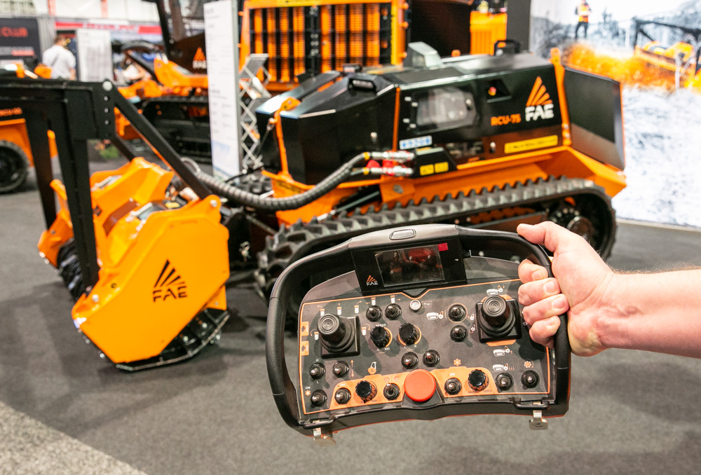 FAE’s sleek RCU-75 mulcher comes with an equally sleek remote control unit FAE’s sleek RCU-75 mulcher comes with an equally sleek remote control unit