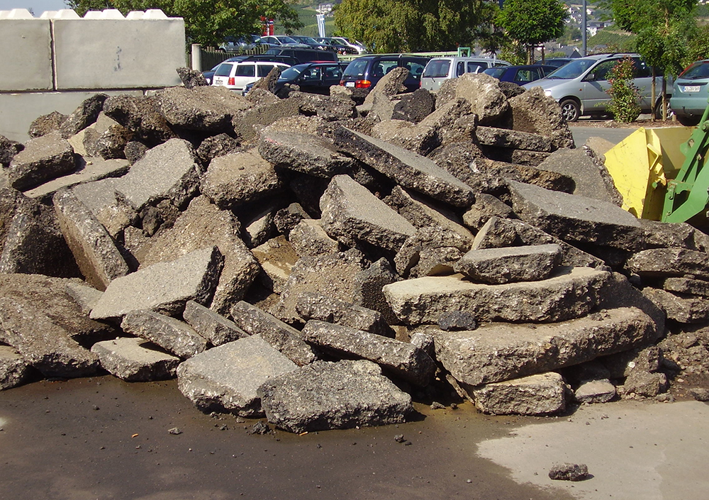 The use of RAP in asphalt mixes continues to increase in the US according to data from NAPA The use of RAP in asphalt mixes continues to increase in the US according to data from NAPA