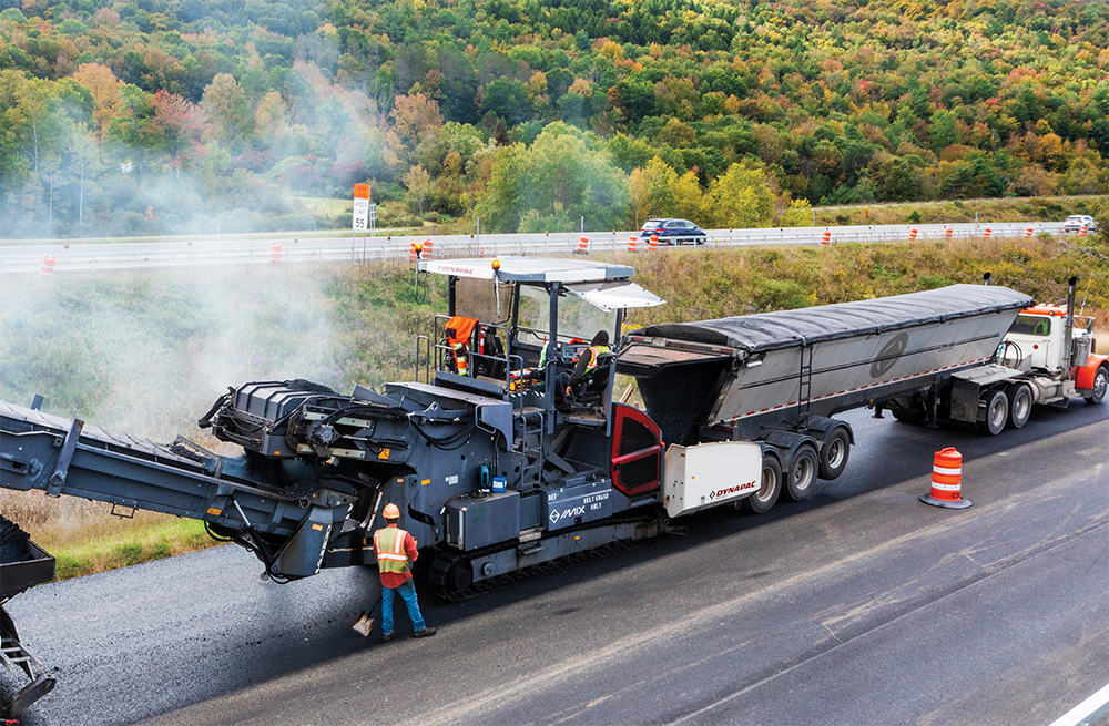 A material feeder from Dynapac has played an important role on a road paving job in the US A material feeder from Dynapac has played an important role on a road paving job in the US