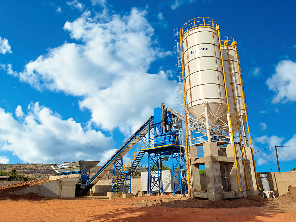 Contractor ZFM in Mali has added an ECO90 plant from Eurotec to its production capabilities, bringing its range of units from the firm to three Contractor ZFM in Mali has added an ECO90 plant from Eurotec to its production capabilities, bringing its range of units from the firm to three