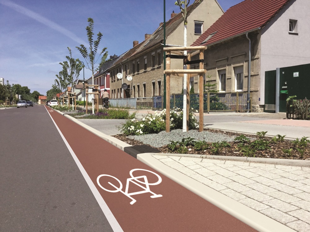 ACO’s KerbDrain CycleKerb range features a bullnose profile with 60mm upstand, making it ideal for keeping pedestrians safe from tripping or slipping in surface water