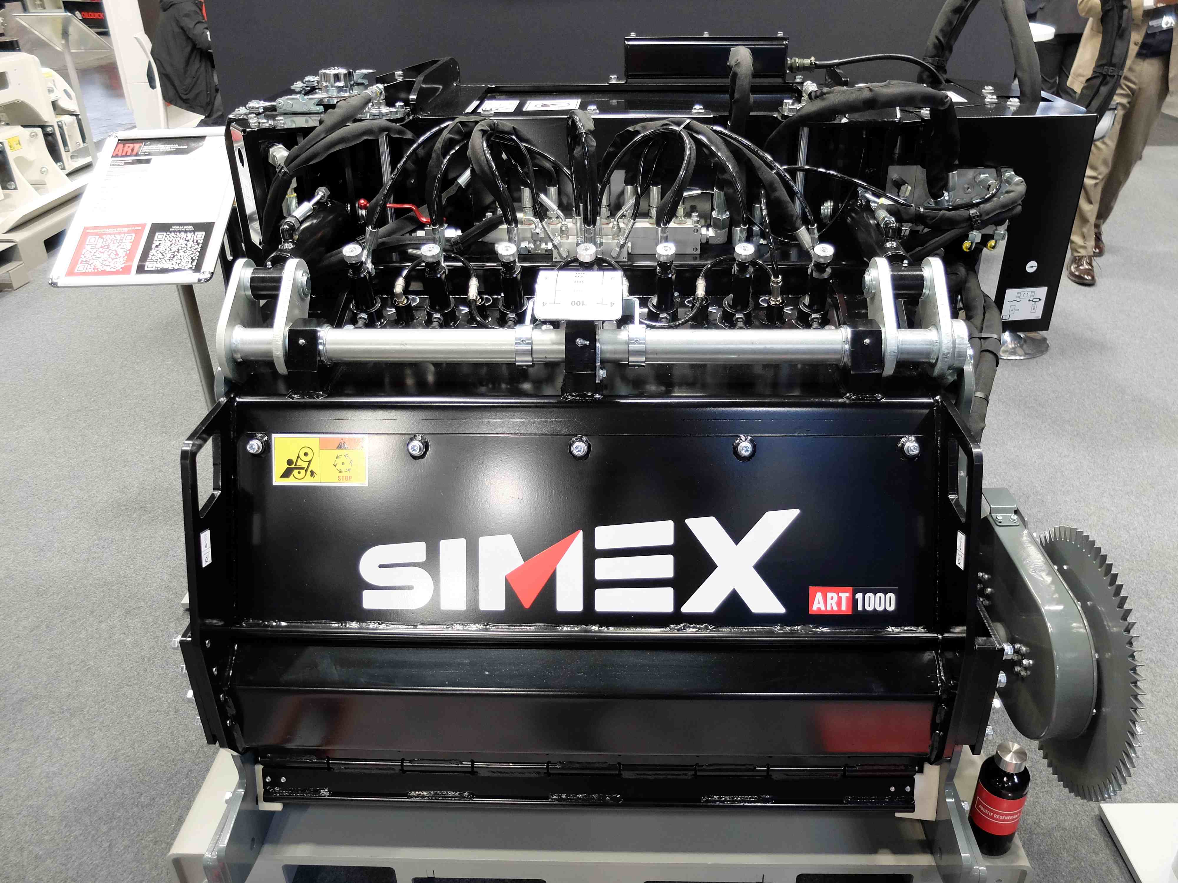 Simex says that its ART1000 offers fast and efficient road repairs