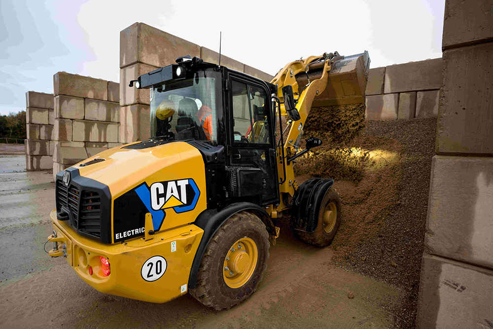 Bergerat Monnoyeur is presenting a trio of battery-powered electric prototype machines (image courtesy Bergerat Monnoyeur-Cat)