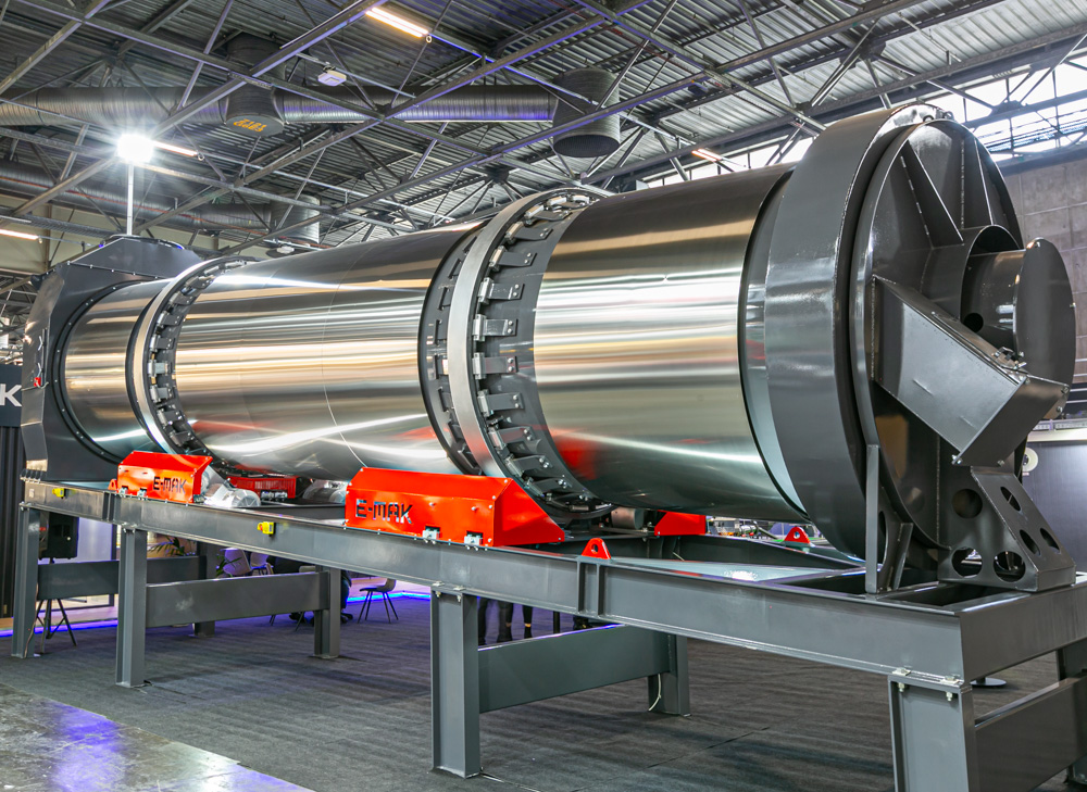 E-MAK is scoring its first asphalt plant supply deals to Europe
