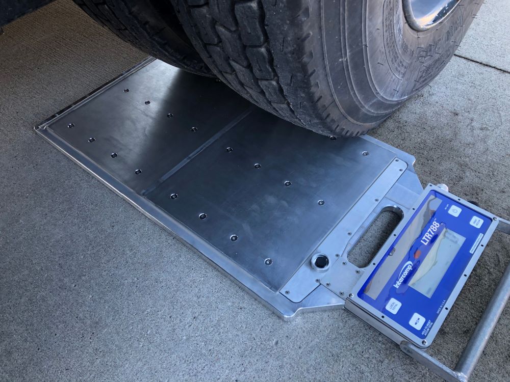 Intercomp created the LTR788 Dual Platform Scale for direct measurement of individual tyre loading in a dual-tyre configuration (image courtesy Intercomp)