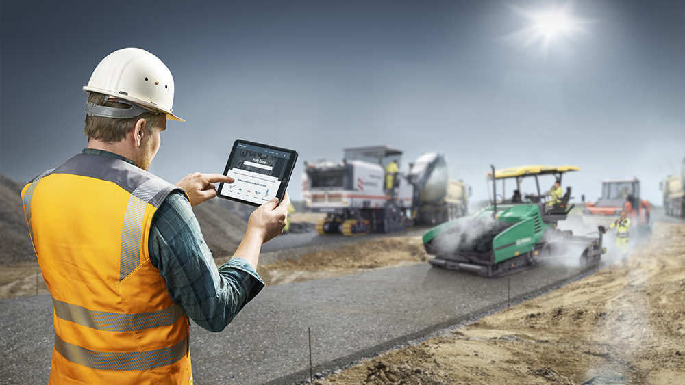 With the aid of WIDOS – as well as experienced technical consultants from the Wirtgen Group – customers are never alone (image courtesy Wirtgen Group) With the aid of WIDOS – as well as experienced technical consultants from the Wirtgen Group – customers are never alone (image courtesy Wirtgen Group)