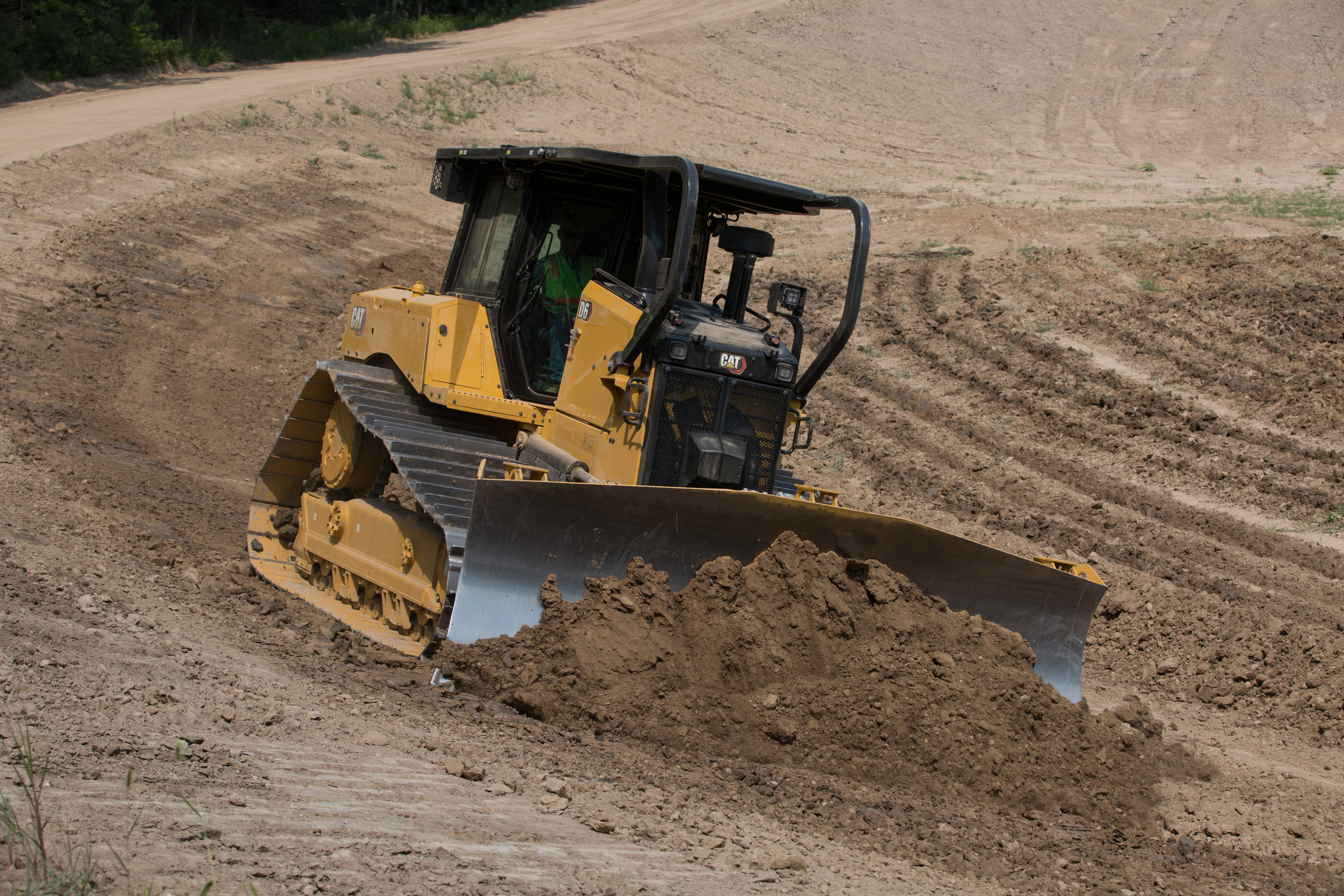 New technology for Caterpillar’s mid-sized dozers will help optimise productivity and accuracy