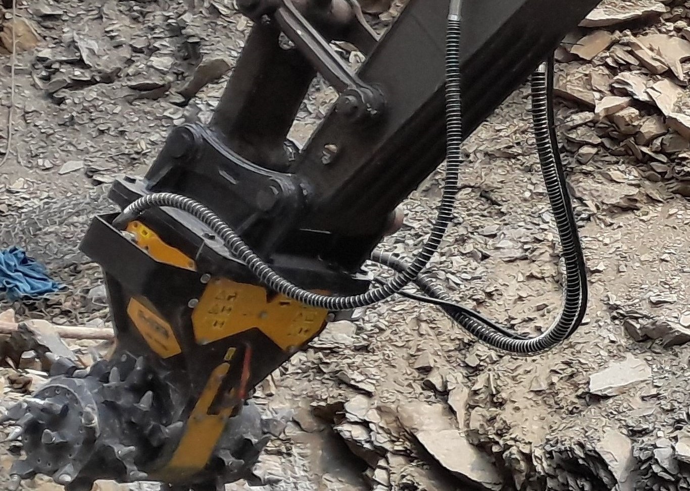 An MB Crusher cutter drum has been used successfully on a construction project in Nepal