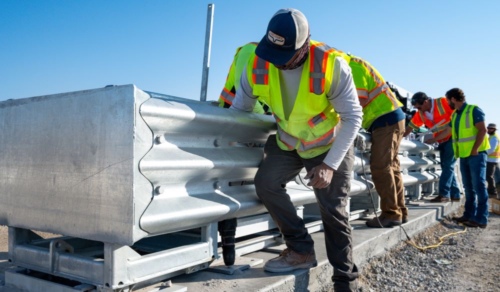 The TAU-XR offers a range of transition options up to 52 inches (1m), ensuring maximum versatility in design