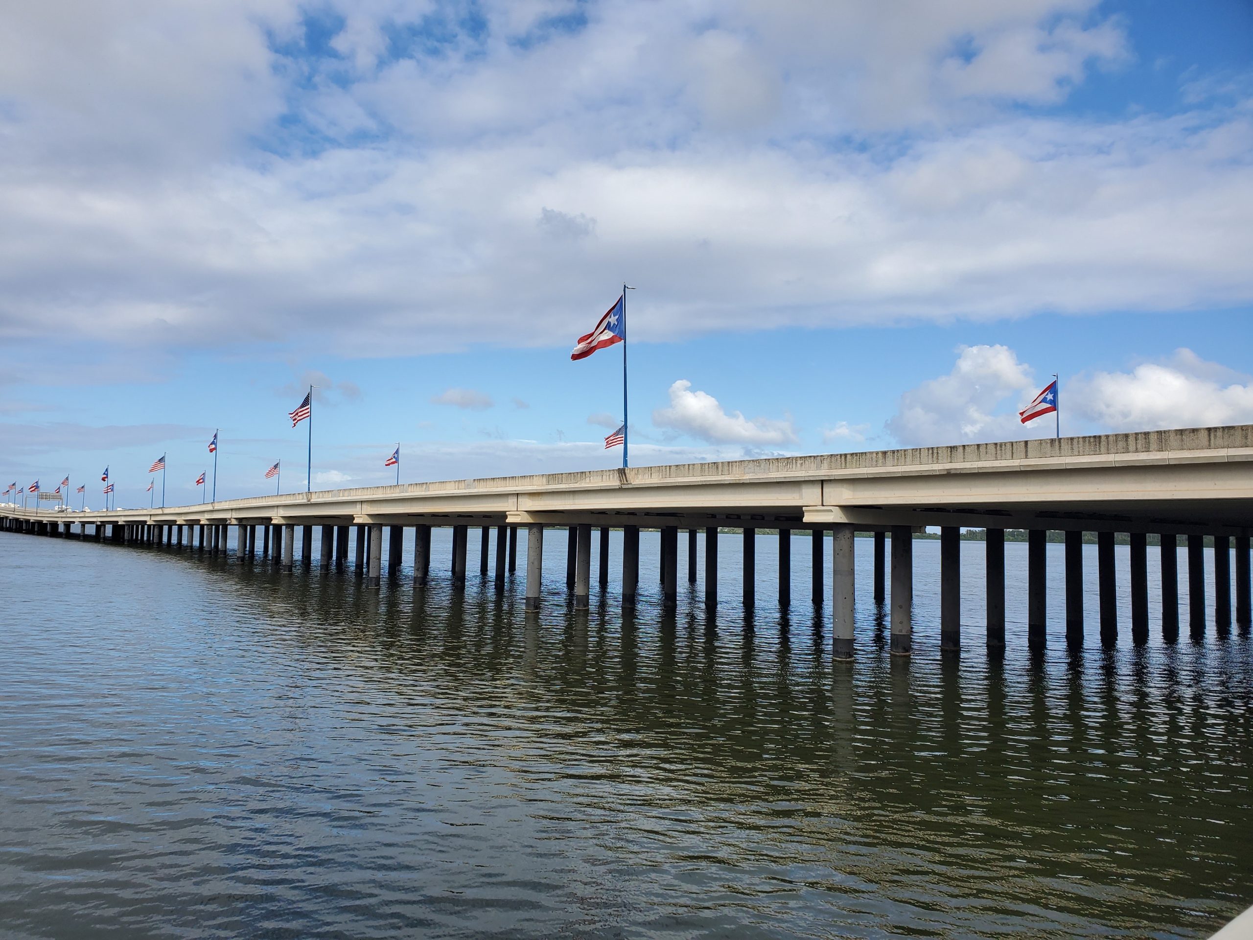 The Emovis solution is maximising toll compliance on Puerto Rico’s Teodoro Moscoso Bridge through improved vehicle detection and identification systems (image courtesy Emovis)