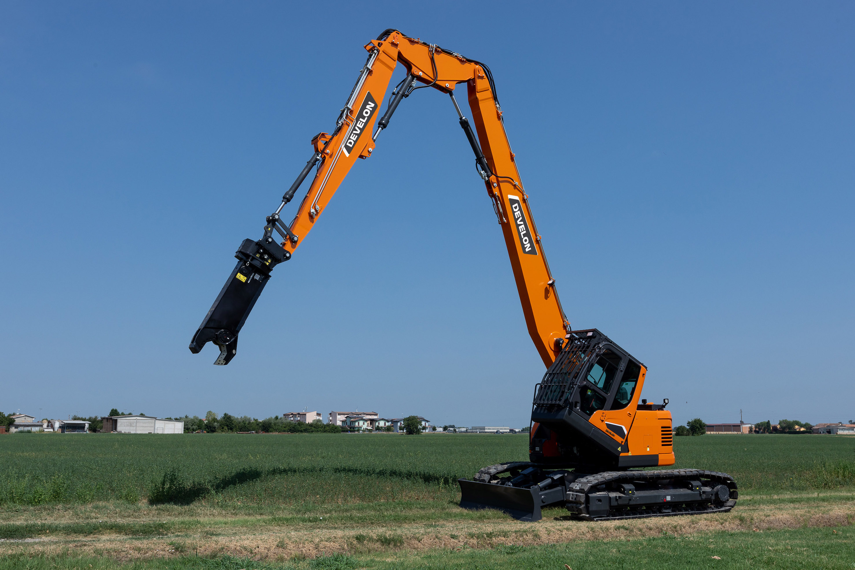 Develon claims high performance for its efficient and versatile new demolition excavator model