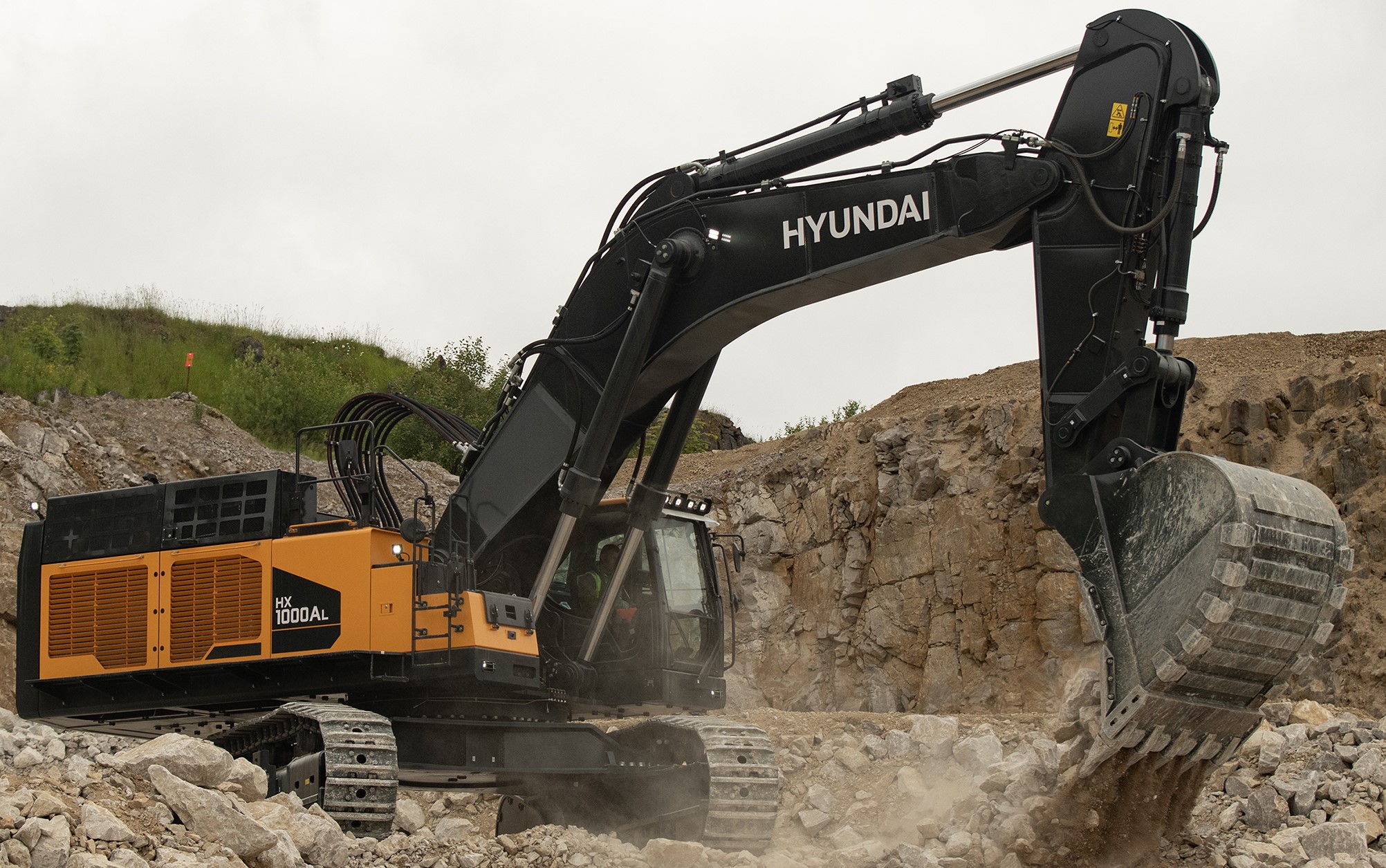 Hyundai is now offering larger earthmoving machines such as an excavator for the 100tonne class