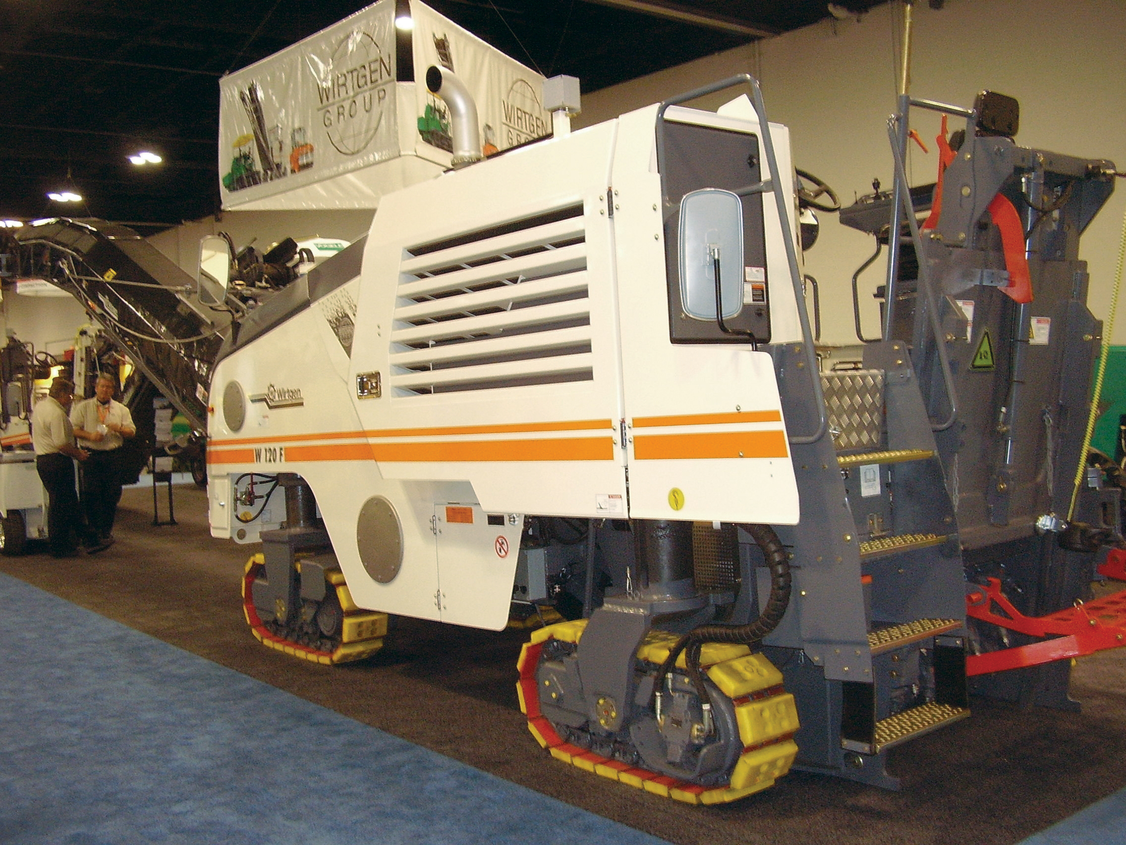 The new Wirtgen 120F offers more power and productivity than the model it replaces Wirtgen 120F