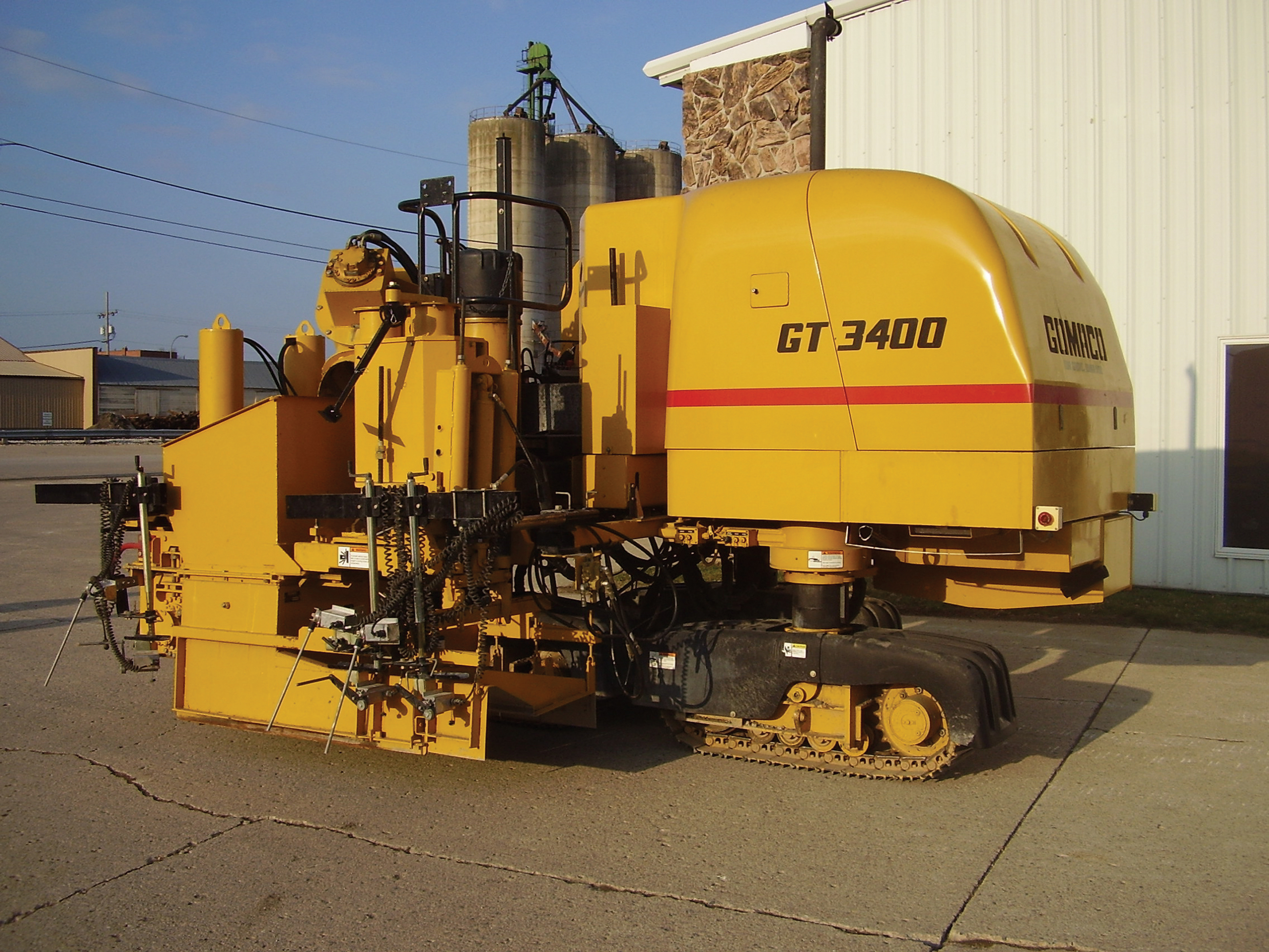 A key feature of GOMACO's new GT-3400 kerb and gutter paver GOMACO GT-3400