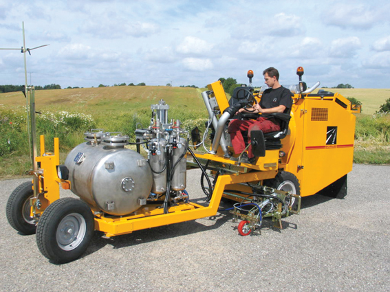 The Borum Master 3000, which replaces the BM 350-2, is one of two in the company's new road marking range. Borum Master 3000