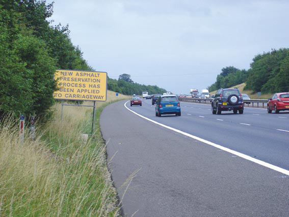 Using the new Rhinophalt material will boost roadway wear life on the UK's busy M40 motorway Rhinophalt material for a long roadway life
