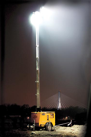 Homologated for highway use, JCB's LT9 lighting tower has features such as fork lift pockets and a single-point lift eye as well as four stabiliser legs as standard JCB's LT9 lighting tower
