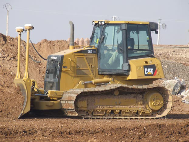 Customers have a range of AccuGrade machine control options for use on Caterpillar machines Caterpillar machine
