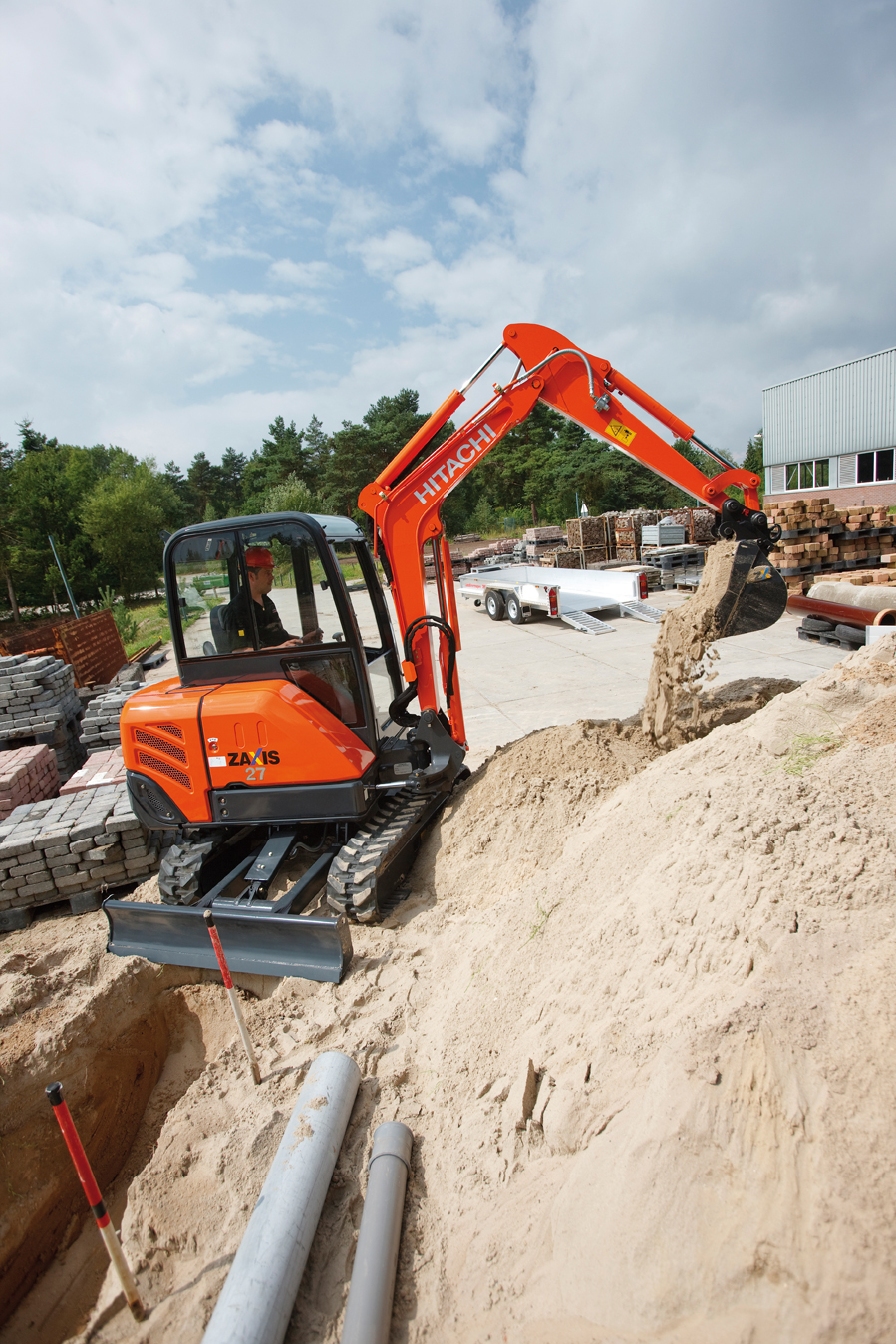 The new Z27-3 Mini excavator from Hitachi Construction Machinary (Europe) Z27-3 Mini excavator