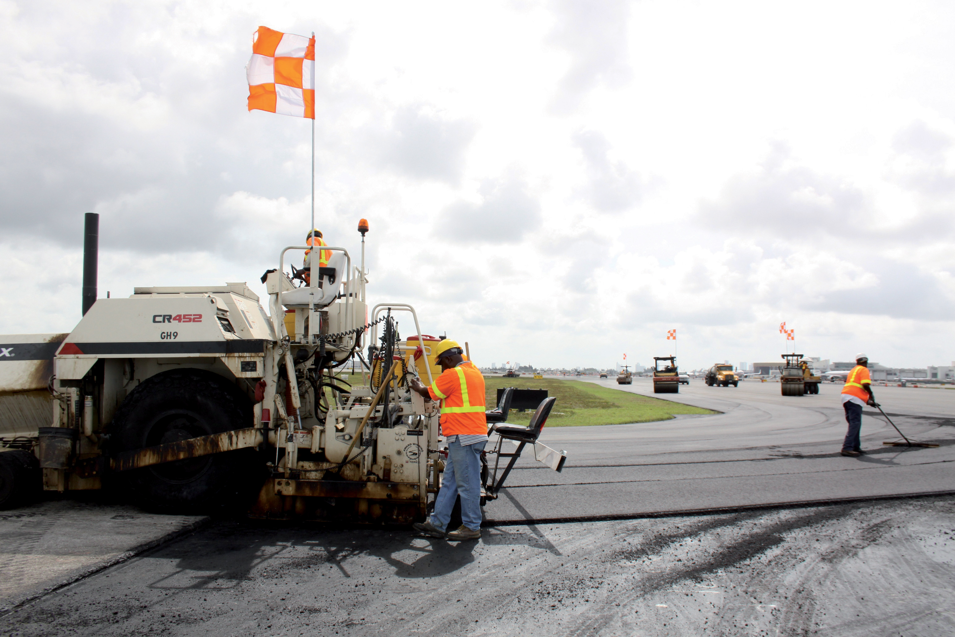 Paving has been carried out on the second longest runway at Miami International Airport using Terex paving equipment Terex paving equipment