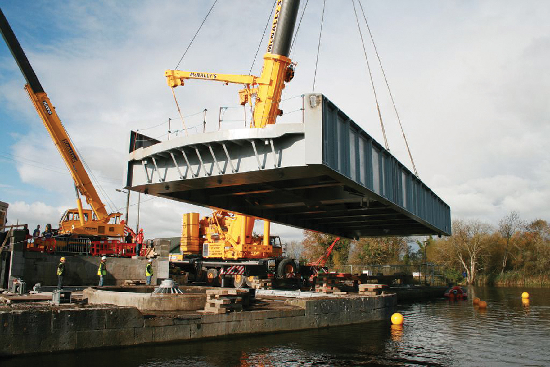 Portumna Bridge during refurbishment Portumna Bridge during refurbishment