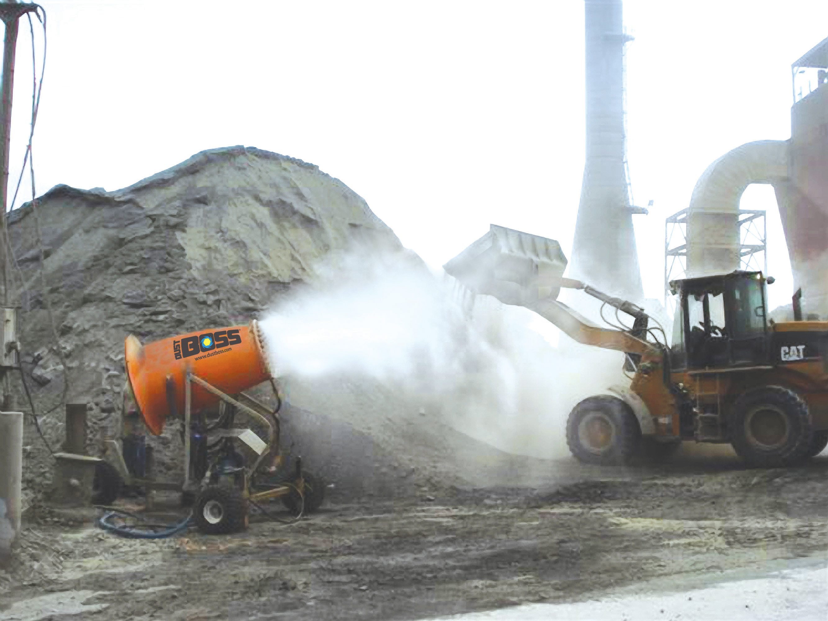 The fine water mist from the DustBoss helps to capture airborne particles DustBoss water mister