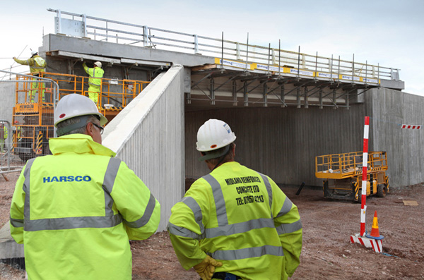 Harsco's Multiform Parapet system was designed and supplied for three bridges on the A46 project
Harsco's Multiform Parapet system for A46 project
