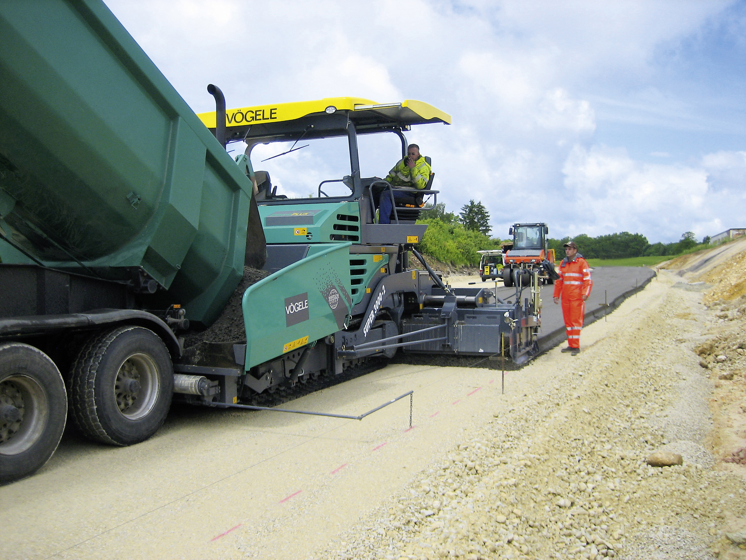 Using Vogele's powerful super 3000-2 paver allowed a high quality surface to be laid quickly on a difficult project in Germany Vogele's Super 3000-2 Paver