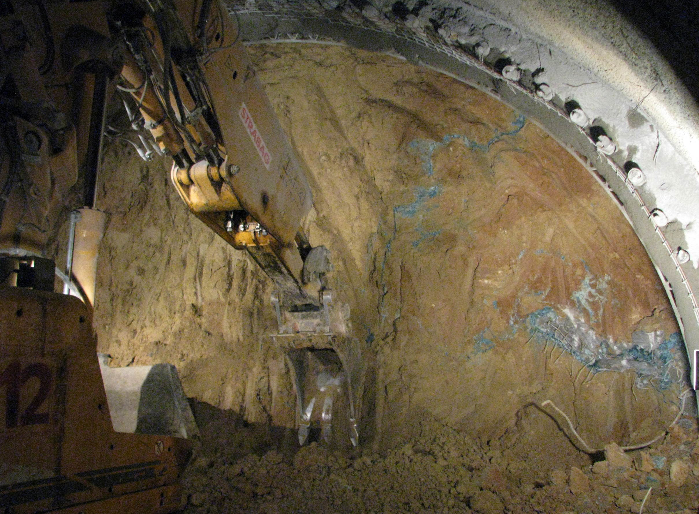 DSI Austria supplied all ground control products and an umbrella support system for tunnels on the M6 Motorway in Hungary M6 Motorway Hungary