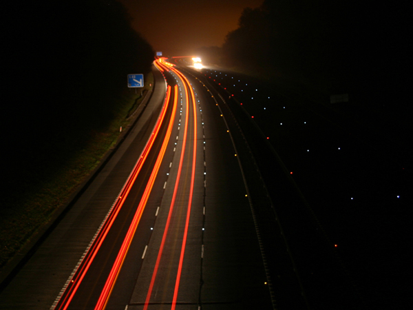 Drivers on the M40 motorway in the UK benefit from Astucia's SolarLite studs M40 Chilterns