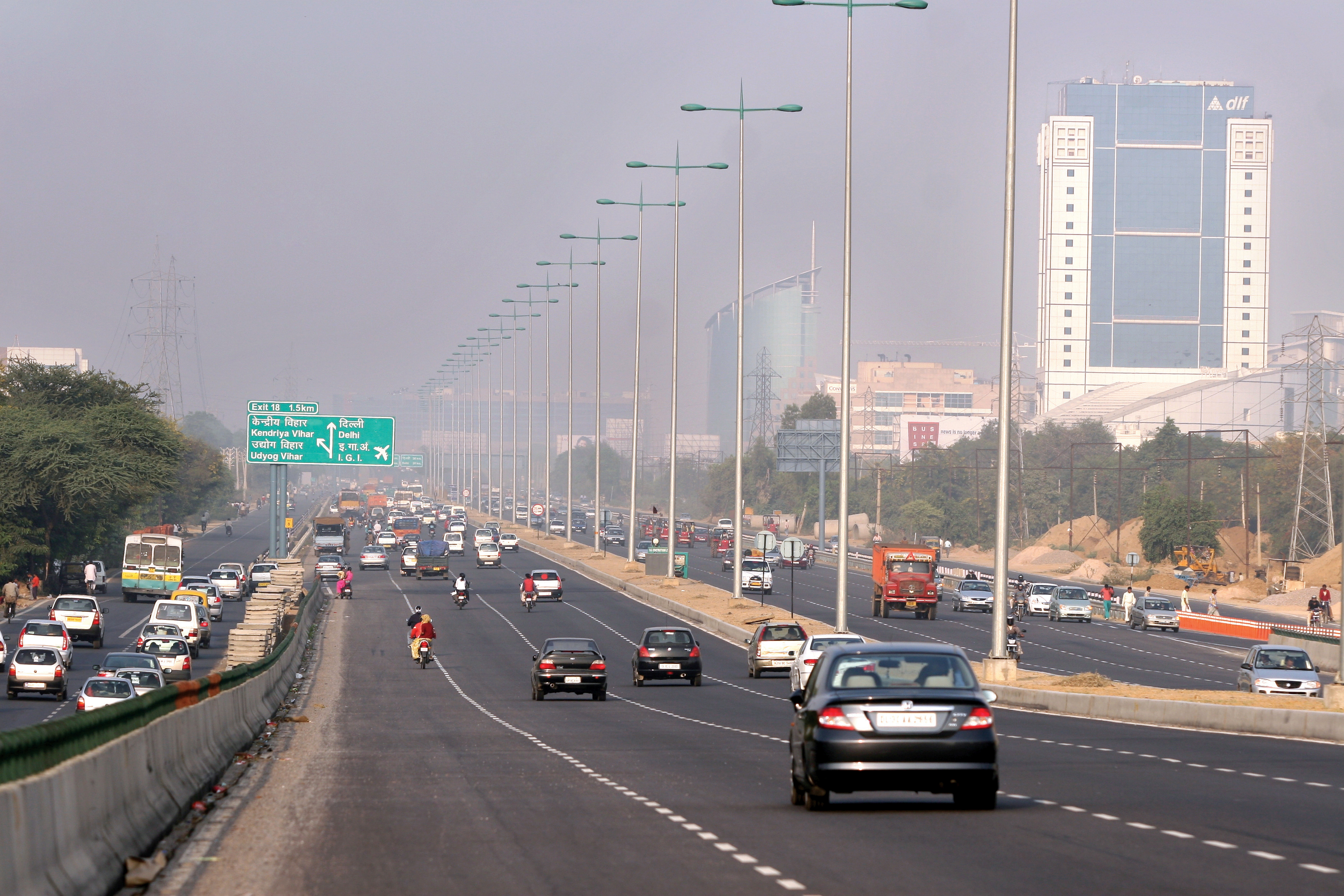 The Delhi-Gurgaon Expressway which runs from the capital to its capital to its satellite town, is on one of the highest density corridors in India The Delhi-Gurgaon Expressway