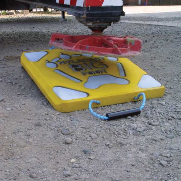 The new Nylacast pads allow machines with stabilisers to operate safely in uneven terrain Nylacast footpads